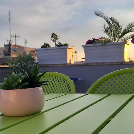 Attico Con Terrazza A Bari Daire Dış mekan fotoğraf